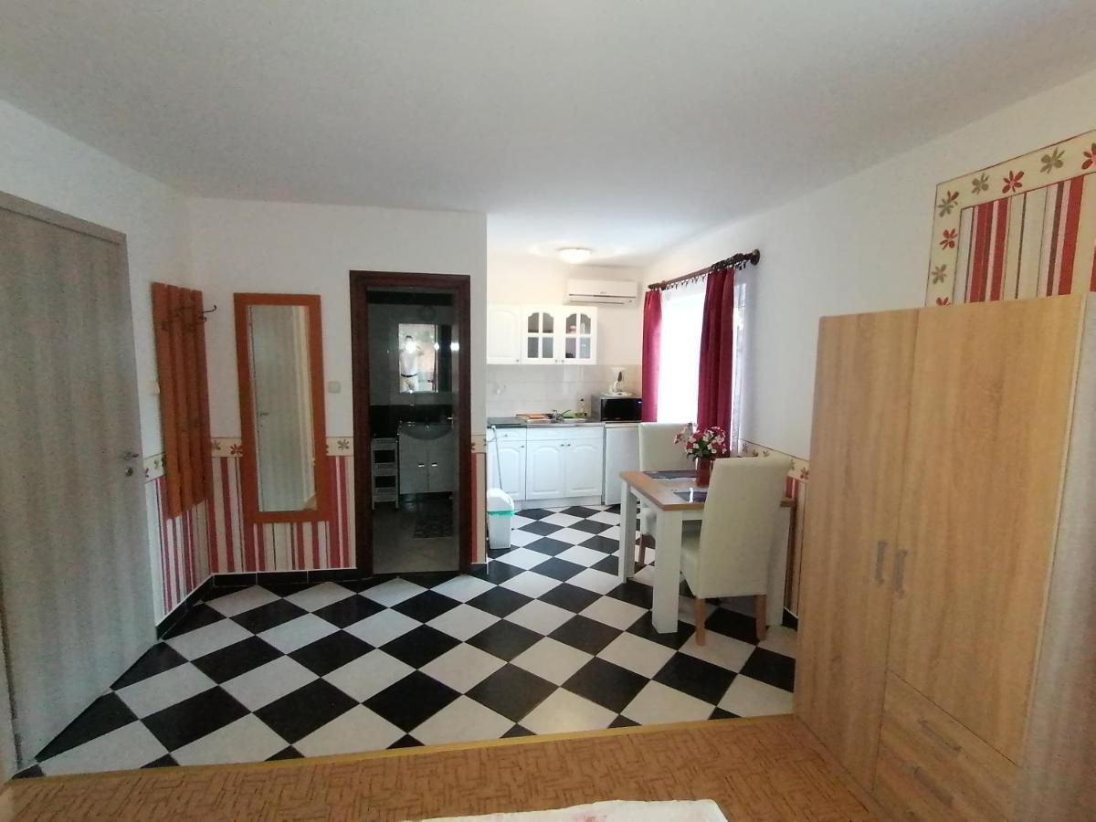 Magdalena Apartmanhaz Heviz Ngoại thất bức ảnh