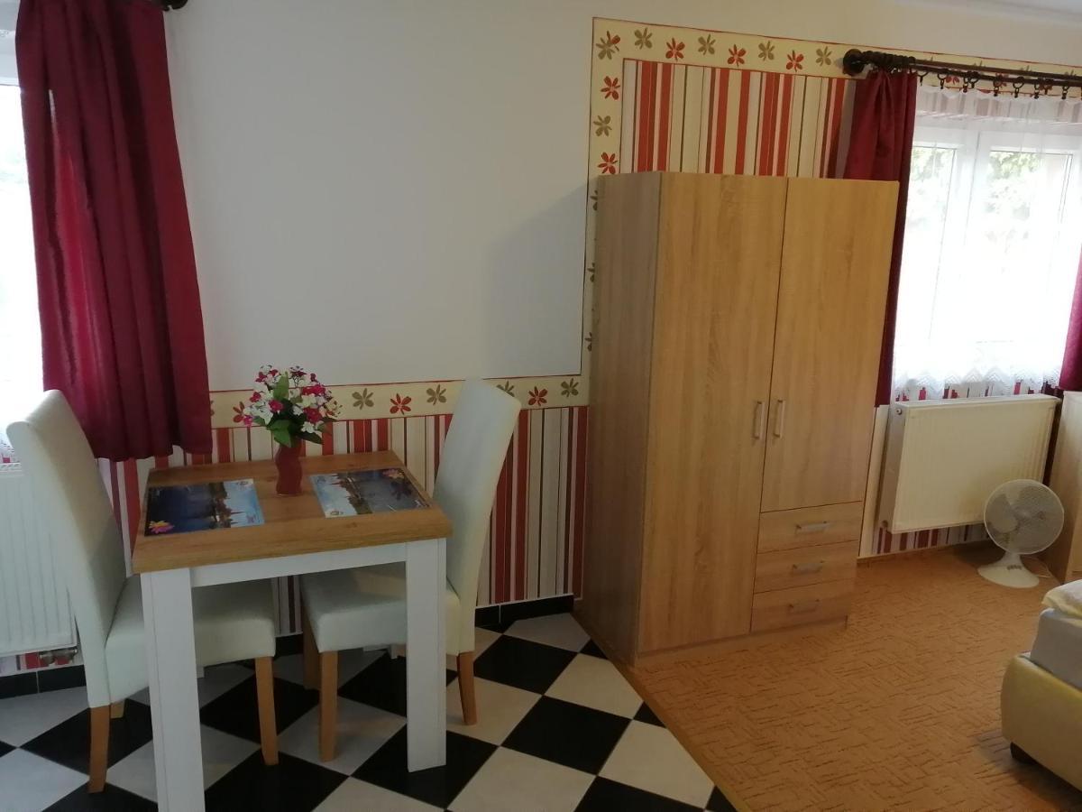 Magdalena Apartmanhaz Heviz Ngoại thất bức ảnh
