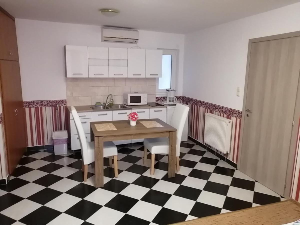 Magdalena Apartmanhaz Heviz Ngoại thất bức ảnh